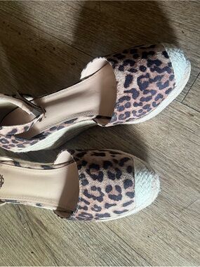 YNS Generic Leopard Espadrille Wedges - Tan Black